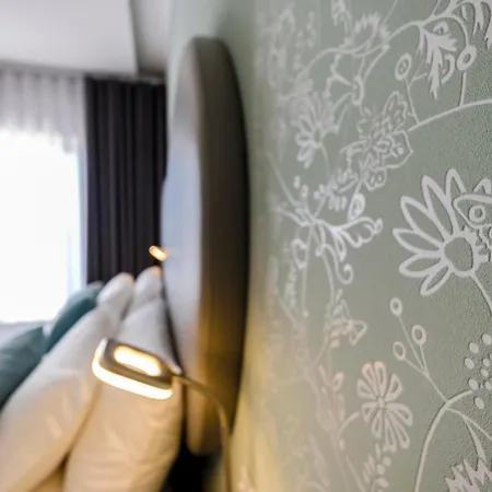 Rosa Mistica By Umbral 3*