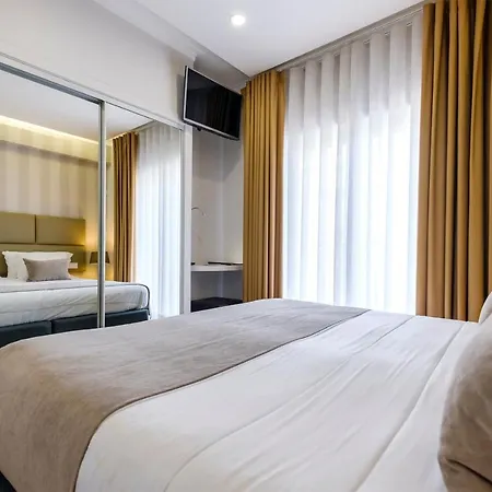 Rosa Mistica By Umbral