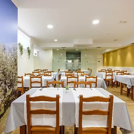 Rosa Mistica By Umbral 3* Fatima