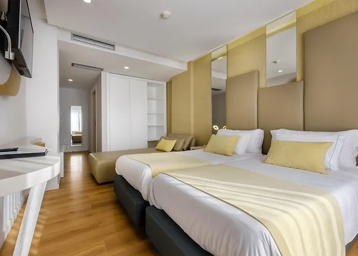 Rosa Mistica By Umbral 3* Фатима