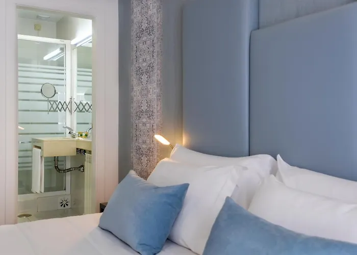 Hotel Rosa Mística 3*